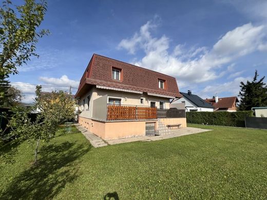 ‏בתי יוקרה ב  Traiskirchen, Politischer Bezirk Baden