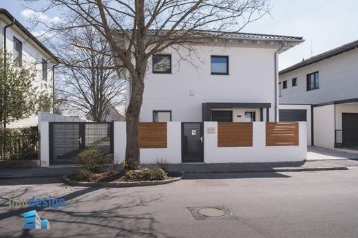 Элитный дом, Korneuburg, Politischer Bezirk Korneuburg