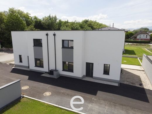 Luxury home in Laakirchen, Politischer Bezirk Gmunden