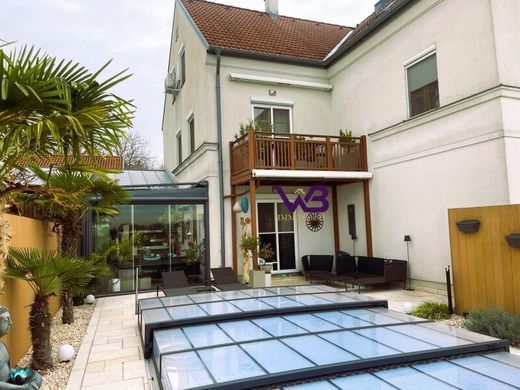 Πολυτελή κατοικία σε Unterrohrbach, Politischer Bezirk Korneuburg