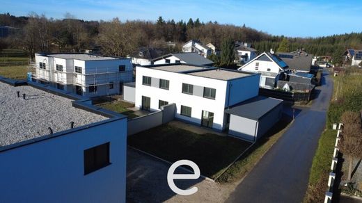 Laakirchen, Politischer Bezirk Gmundenの高級住宅