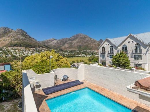 Hout Bay: Villas and Luxury Homes for sale - Prestigious Properties in ...