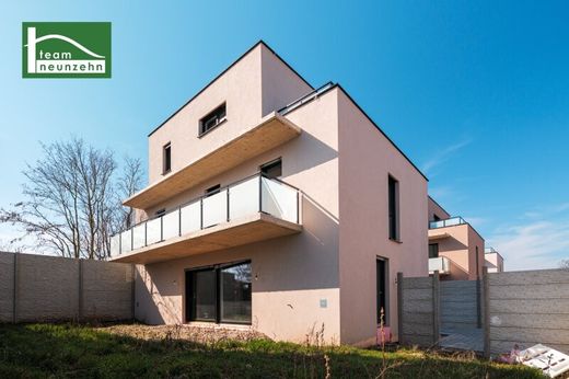 Casa de luxo - Deutsch-Wagram, Politischer Bezirk Gänserndorf