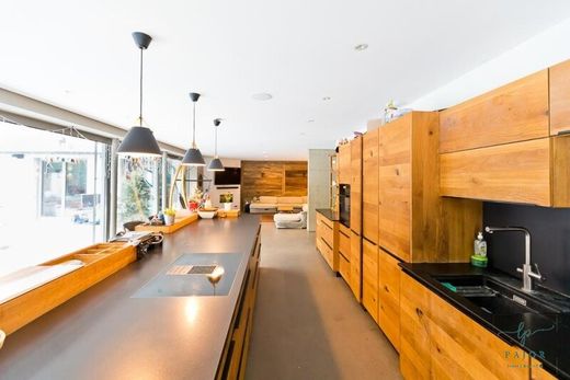 Villa in Weissenbach bei Mödling, Politischer Bezirk Mödling