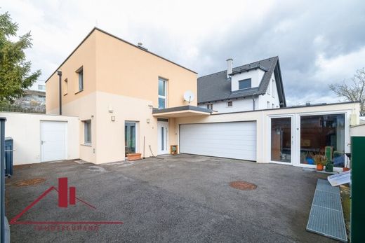 Вилла, Lanzendorf, Politischer Bezirk Bruck an der Leitha