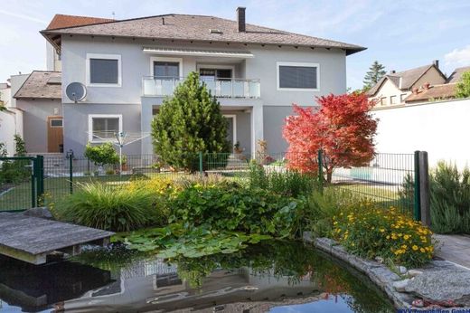 Luxury home in Stetten, Politischer Bezirk Korneuburg