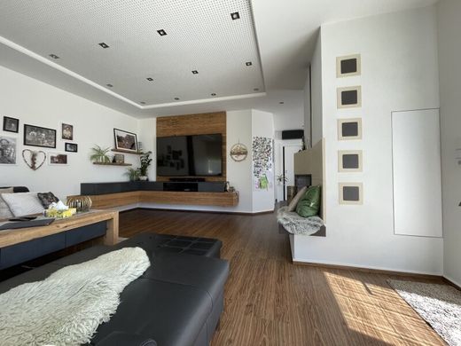 Luxury home in Pöllau, Politischer Bezirk Hartberg-Fürstenfeld