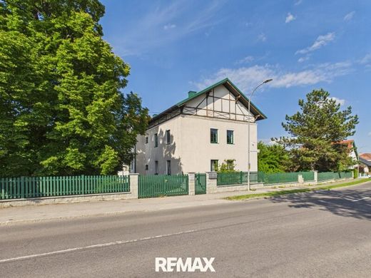 Luxury home in Marz, Politischer Bezirk Mattersburg