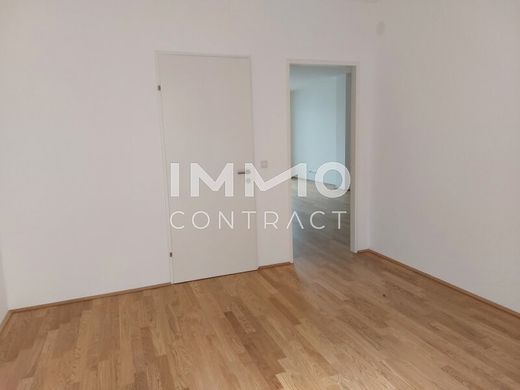Apartment in Lanzendorf, Politischer Bezirk Bruck an der Leitha