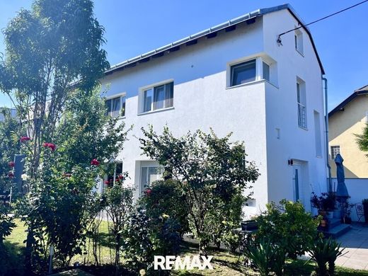 Casa di lusso a Wolkersdorf im Weinviertel, Politischer Bezirk Mistelbach