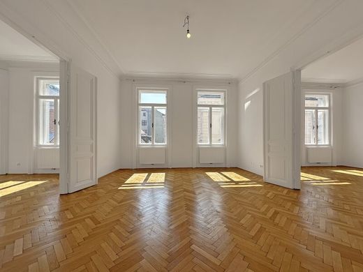 Διαμέρισμα σε Neubau, Politischer Bezirk Mistelbach