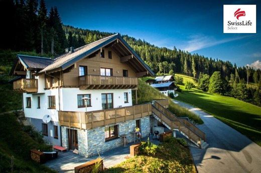 Luxury home in Flachau, Politischer Bezirk Sankt Johann im Pongau