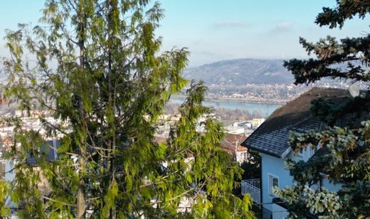 Land in Klosterneuburg, Politischer Bezirk Tulln