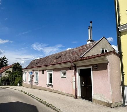 Luxury home in Klosterneuburg, Politischer Bezirk Tulln