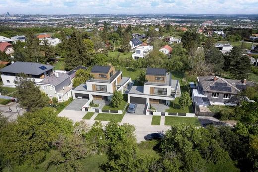 Luxe woning in Brunn am Gebirge, Politischer Bezirk Mödling