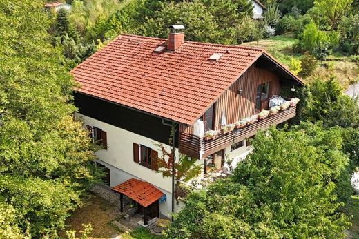 Luxury home in Wolfsgraben, Politischer Bezirk Sankt Pölten