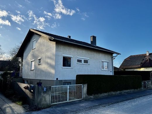Lüks ev Schönkirchen-Reyersdorf, Politischer Bezirk Gänserndorf