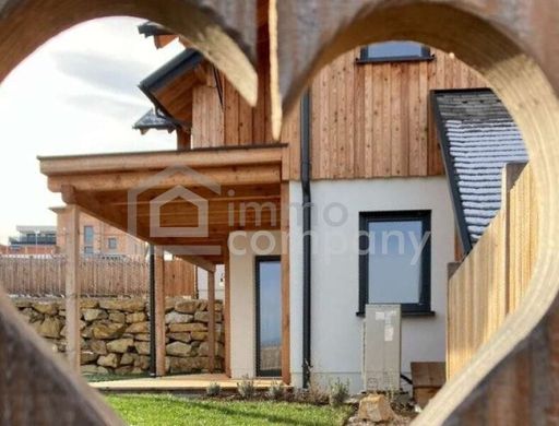 Lüks ev Haunoldstein, Politischer Bezirk Sankt Pölten