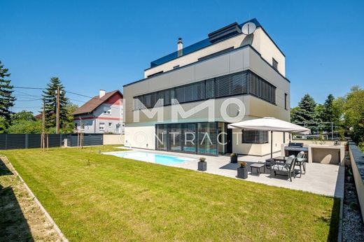 Villa in Gemeindebezirk Donaustadt, Wien Stadt