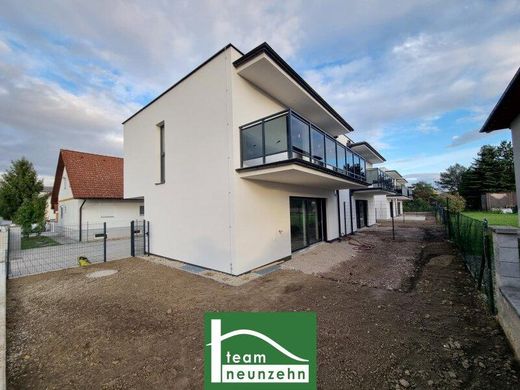 Luxury home in Deutsch-Wagram, Politischer Bezirk Gänserndorf