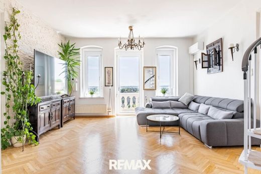 Penthouse w Leonding, Politischer Bezirk Linz-Land