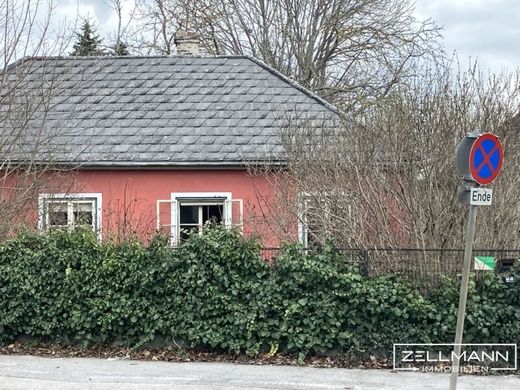 Maison de luxe à Bad Vöslau, Politischer Bezirk Baden