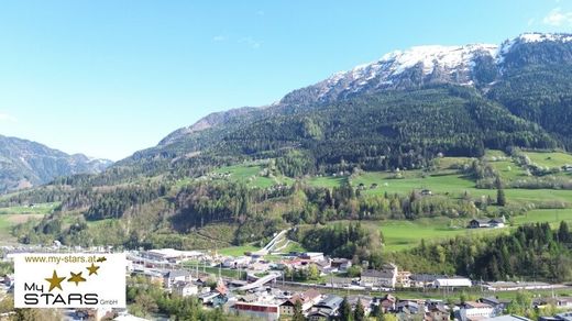 Schwarzach im Pongau, Politischer Bezirk Sankt Johann im Pongauの高級住宅