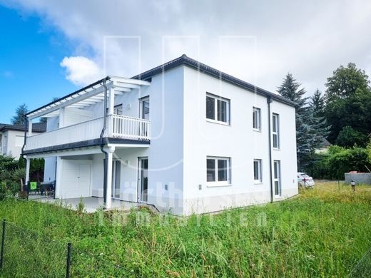 Piso / Apartamento en Velden am Wörthersee, Politischer Bezirk Villach Land