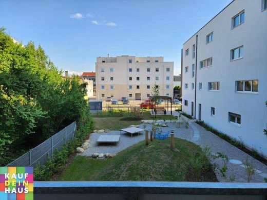Apartment / Etagenwohnung in Pölten, Niederösterreich