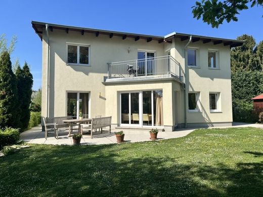 Casa de lujo en Baden, Politischer Bezirk Baden