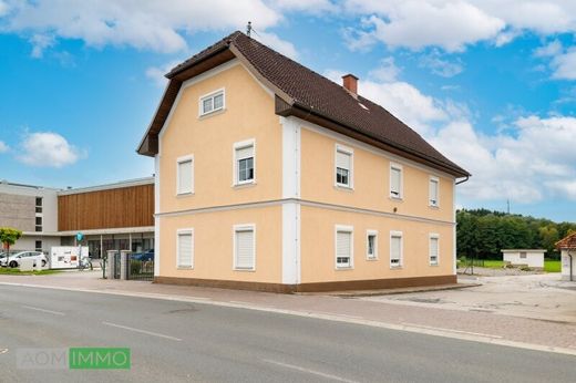 Luxe woning in Wölfnitz, Klagenfurt am Wörthersee