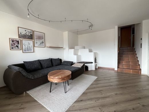 Apartment in Mils bei Solbad Hall, Politischer Bezirk Innsbruck Land