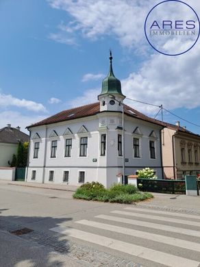 빌라 / Langenlois, Politischer Bezirk Krems