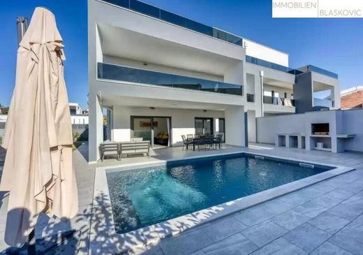 Luxury home in Poreč, Grad Poreč