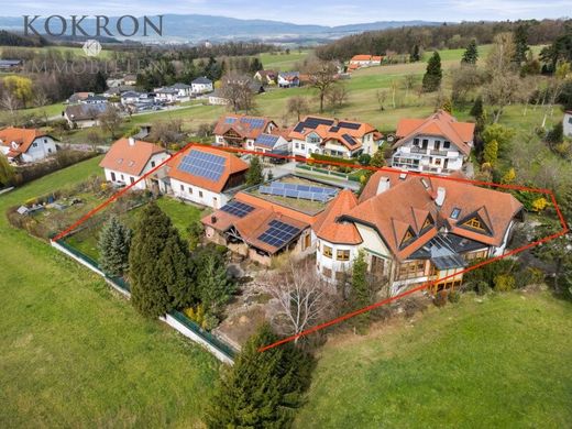 Lüks ev Schallaburg, Politischer Bezirk Melk