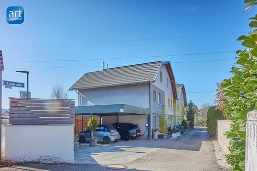 Lüks ev Siezenheim, Politischer Bezirk Salzburg-Umgebung