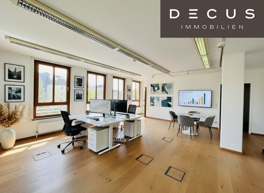 Офис, Санкт-Пёльтен, Sankt Pölten Stadt