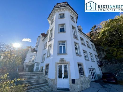 Apartment / Etagenwohnung in Baden, Politischer Bezirk Baden