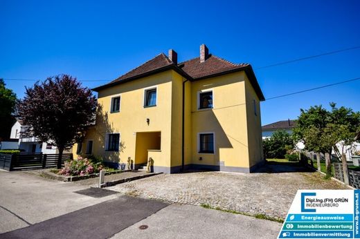 Luxury home in Pasching, Politischer Bezirk Linz-Land