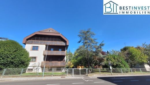 Lüks ev Feldbach, Politischer Bezirk Südoststeiermark