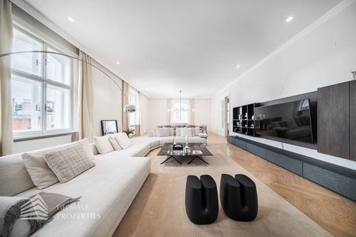 Apartment / Etagenwohnung in Wien, Wien Stadt