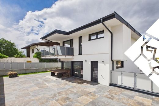 Luxury home in Sistrans, Politischer Bezirk Innsbruck Land