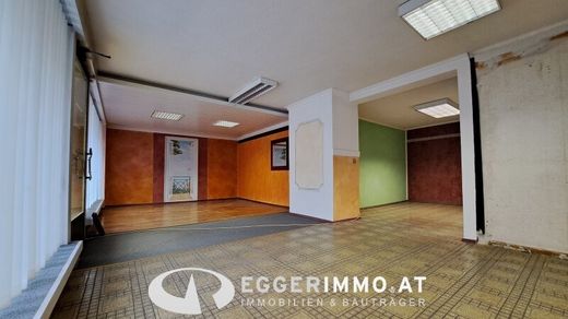 Bureau à Bruck an der Großglocknerstraße, Politischer Bezirk Zell am See