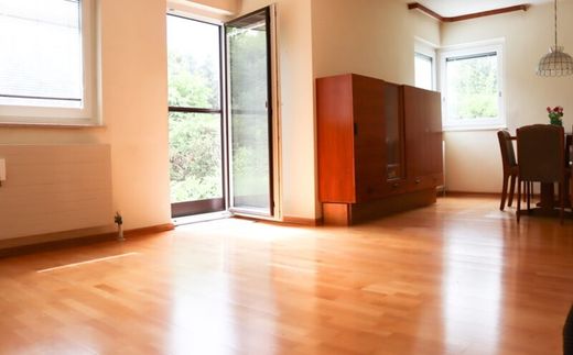 Piso / Apartamento en Natters, Politischer Bezirk Innsbruck Land