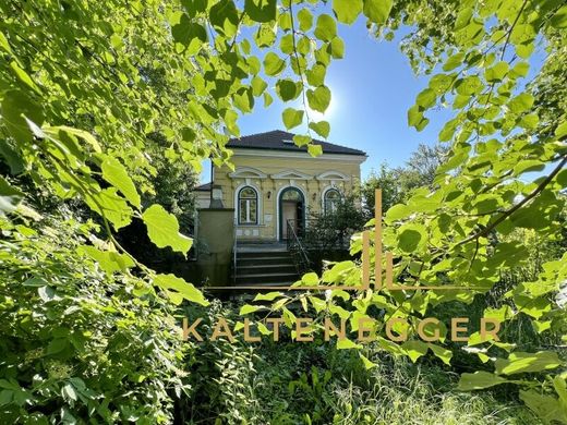 Casa di lusso a Greifenstein, Politischer Bezirk Tulln