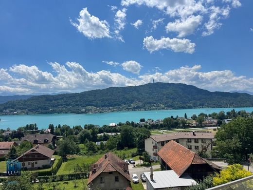 Piso / Apartamento en Pörtschach am Wörthersee, Politischer Bezirk Klagenfurt Land