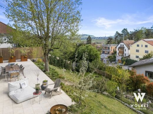 Luxury home in Leobendorf, Politischer Bezirk Korneuburg