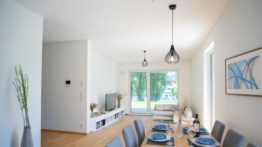 Apartment in Mils bei Solbad Hall, Politischer Bezirk Innsbruck Land