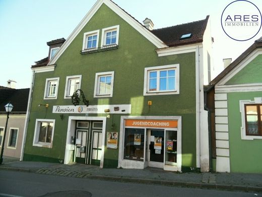 Office in Zwettl Stadt, Politischer Bezirk Zwettl