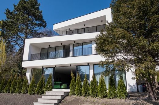 Luxus-Haus in Klosterneuburg, Politischer Bezirk Tulln
